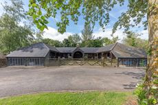 East-Thornton-Farm-traditional-stables.jpg