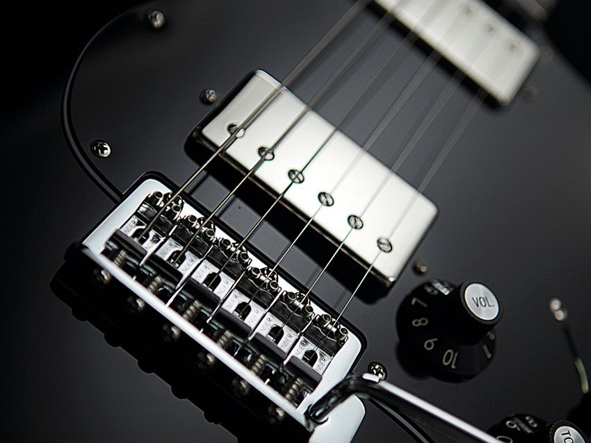The twin humbuckers are coil-split in positions two and four