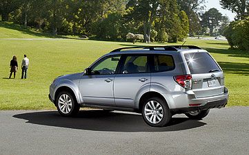 Small Crossovers: Subaru Forester 2.5 XT Touring
