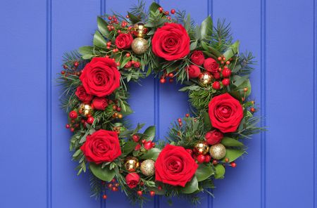 How to make a Christmas wreath