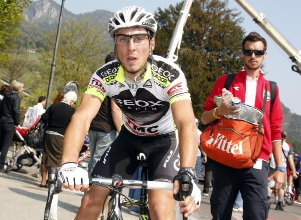 Young Fabio Felline (Geox-TMC) continues his apprenticeship in Trentino.