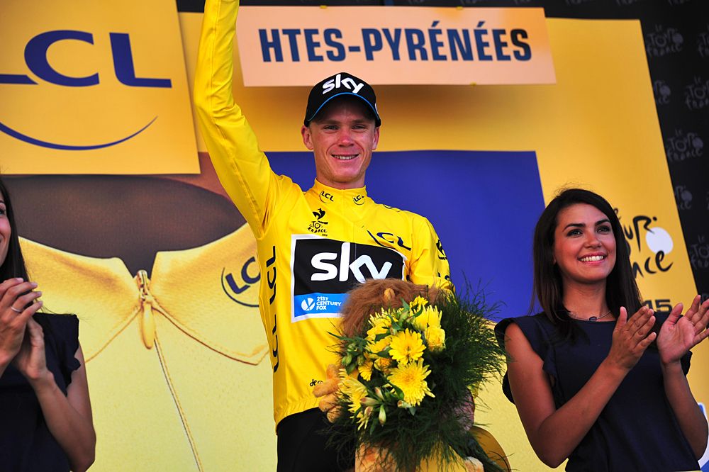 Chris Froome (Team Sky) in the yellow jersey