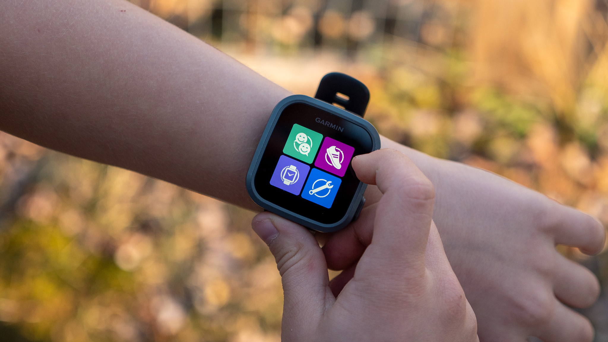 Garmin Bounce kids' watch review: the fun smartwatch for kids | Android ...