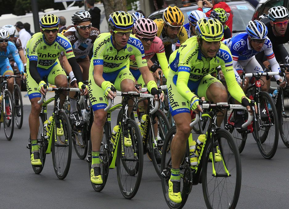 Alberto Contador with his teammates but not for long