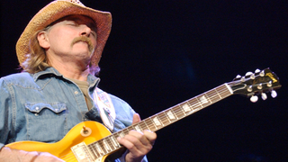 Dickey Betts playing a gibson les paul