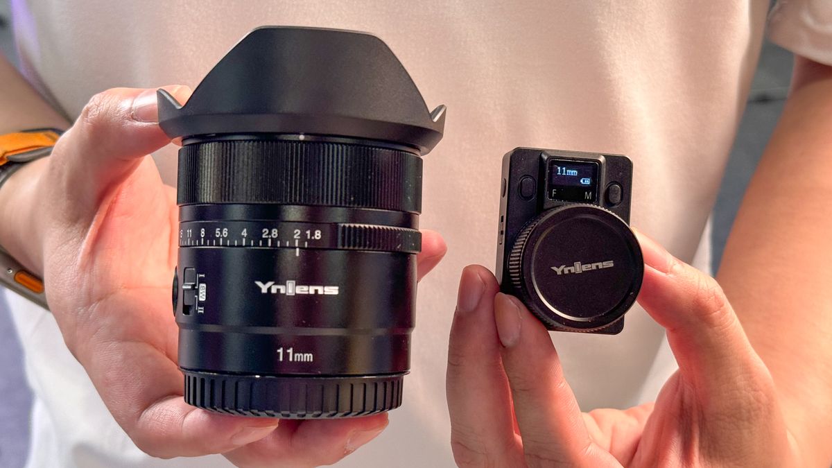 Yongnuo YN 11mm f/1.8S DA DSM WL