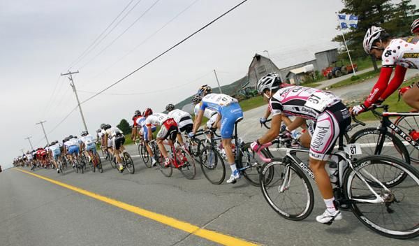 You have to follow directions carefully when you ride on the roads of Beauce's countryside.