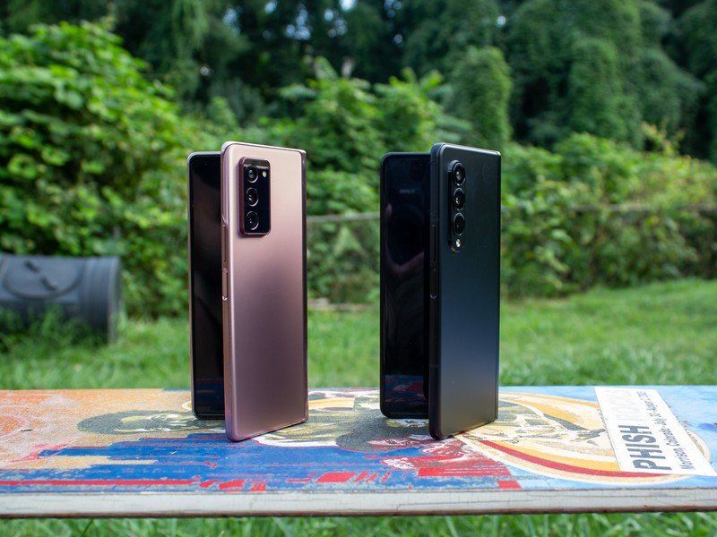 Samsung Galaxy Z Fold 2 Vs 3 Flex