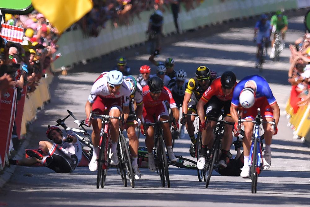 Kristoff and Demare were on the front after the crash