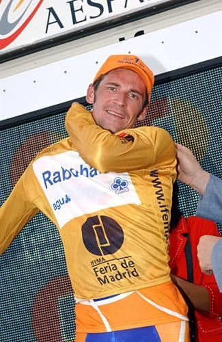 Denis Menchov (Rabobank) has the gold jersey back in his keeping for now