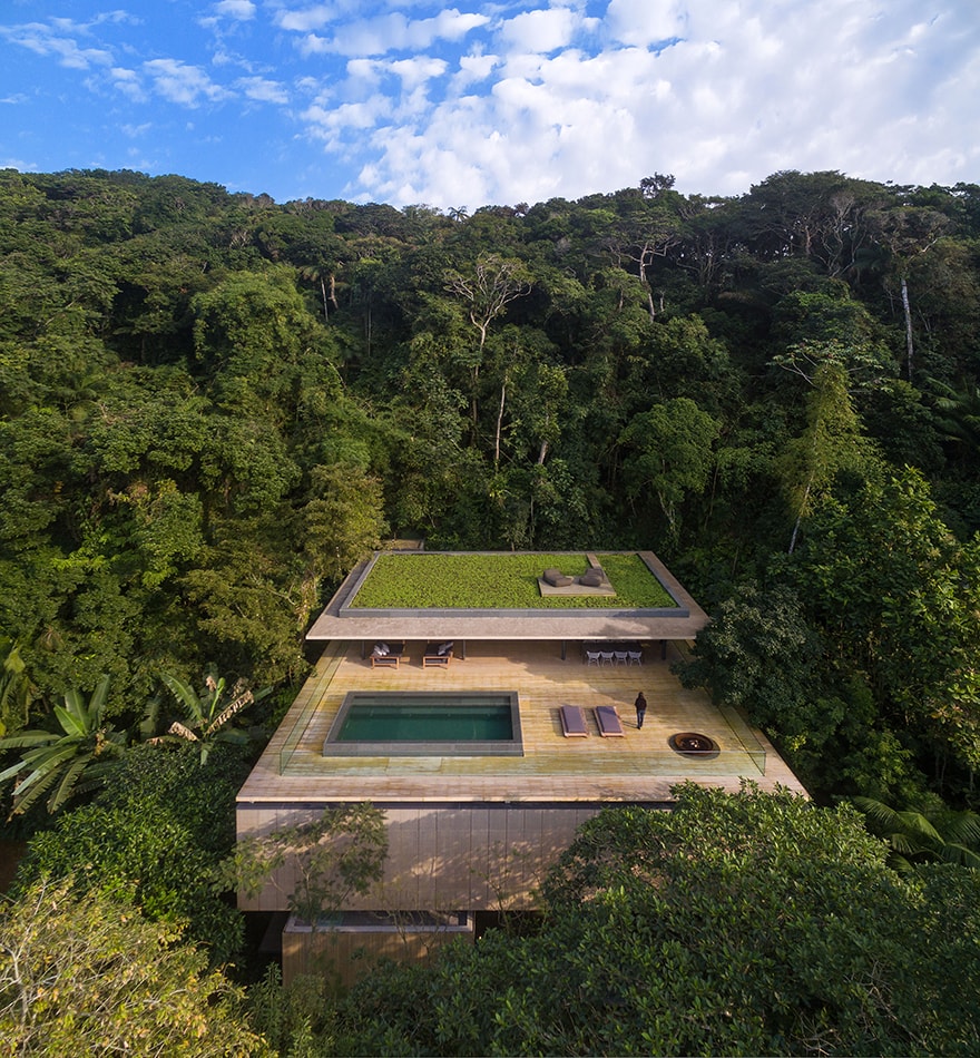 eco-brutalism jungle house brazil