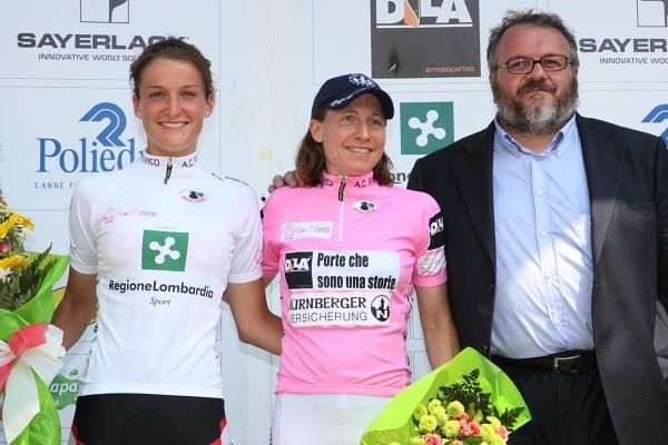 Young rider competition leader, Lizzie Armitstead (Lotto Belisol) and race leader, Amber Neben (Equipe Nurnberger).