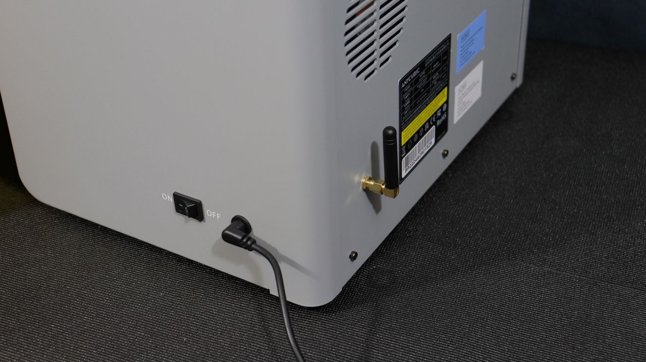 Anycubic Photon M3 Premium_Parts of the printer (4)