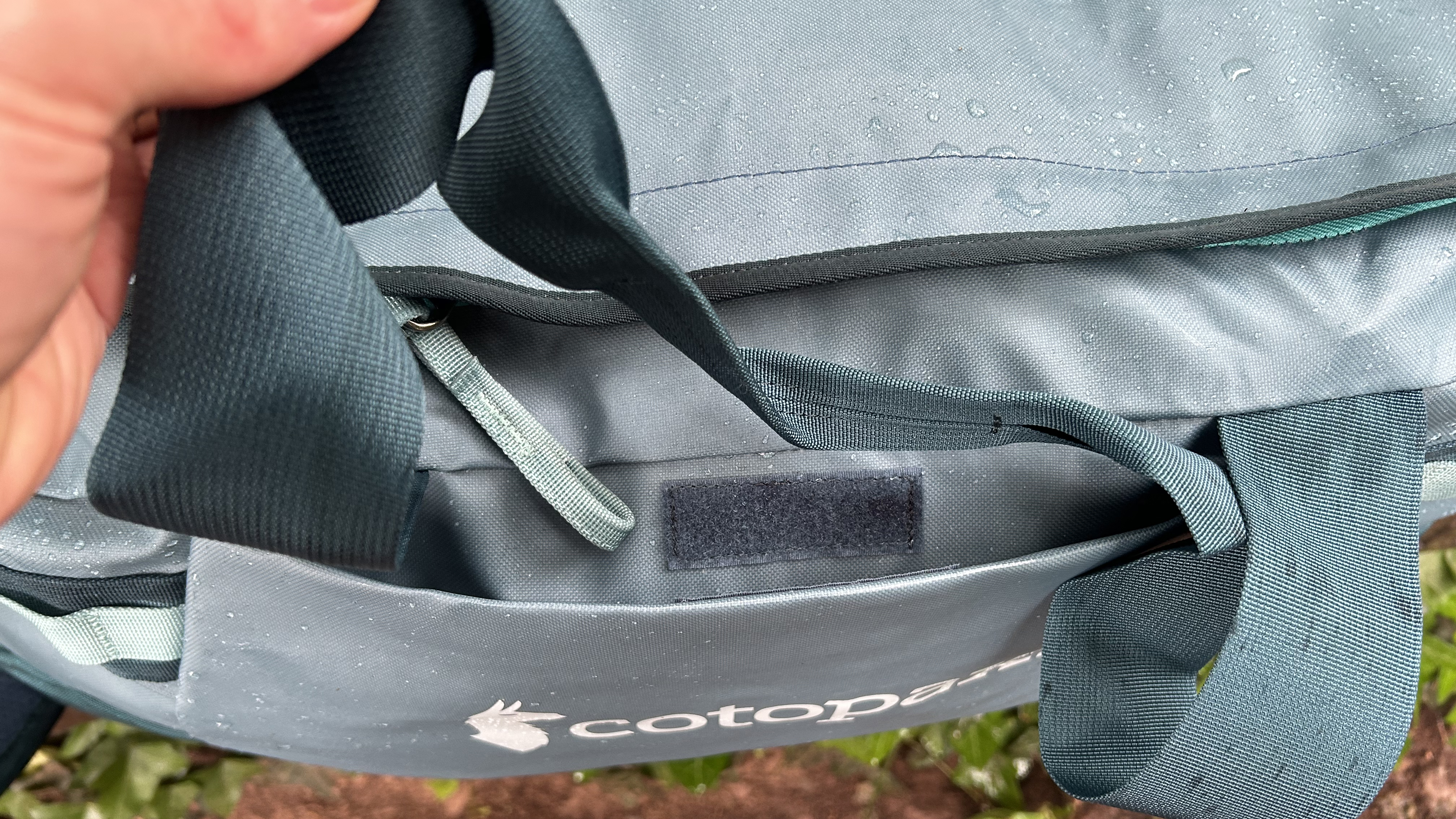 Side pockets of the Allpa Getaway