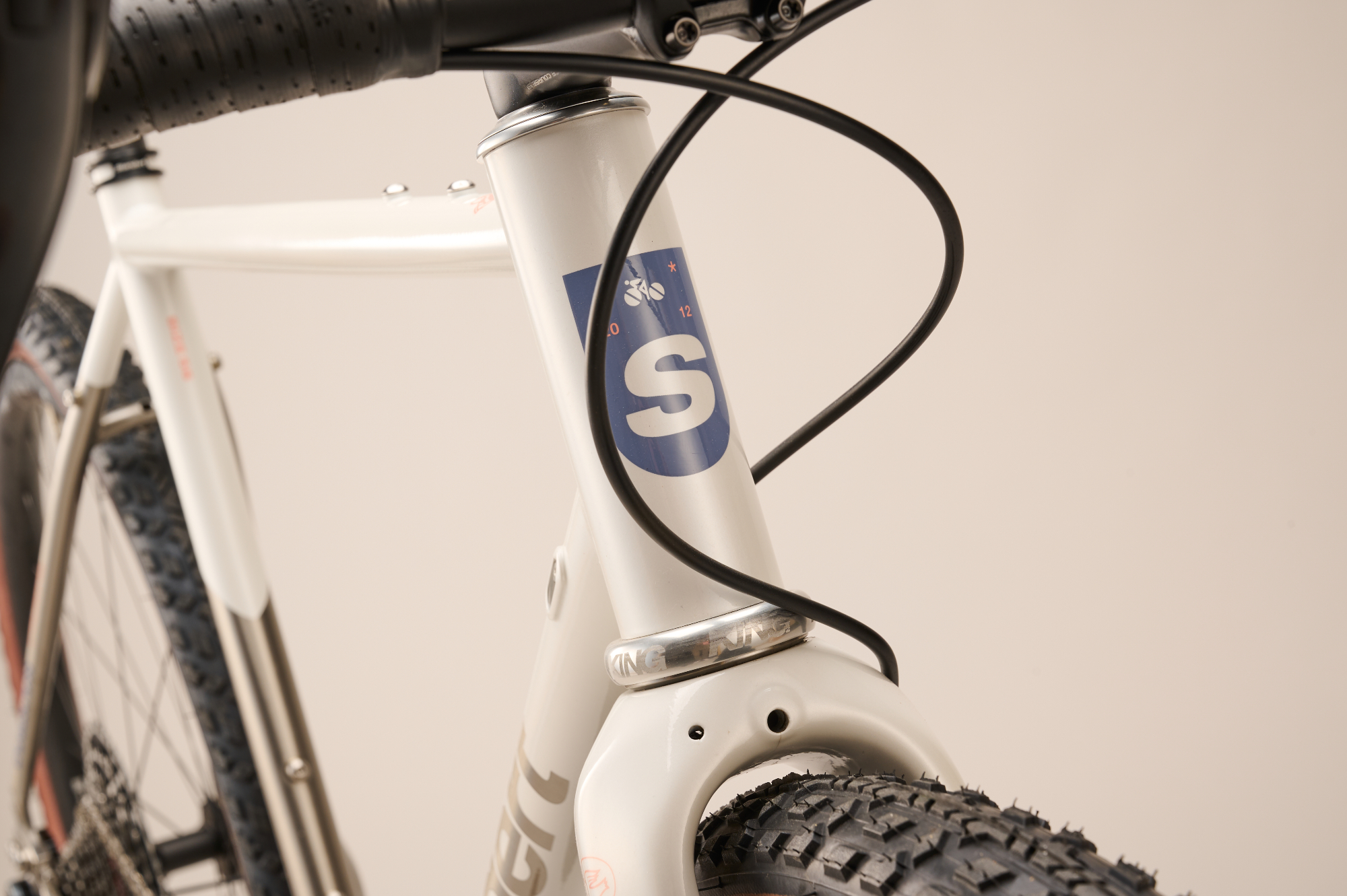 Standert Erdgeschoss gravel bike