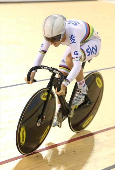 World champion Laura Trott (GBr) in the first round of the women's Omnium