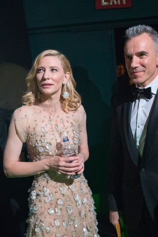 Cate Blanchett And Daniel Day-Lewis Backstage At The Oscars