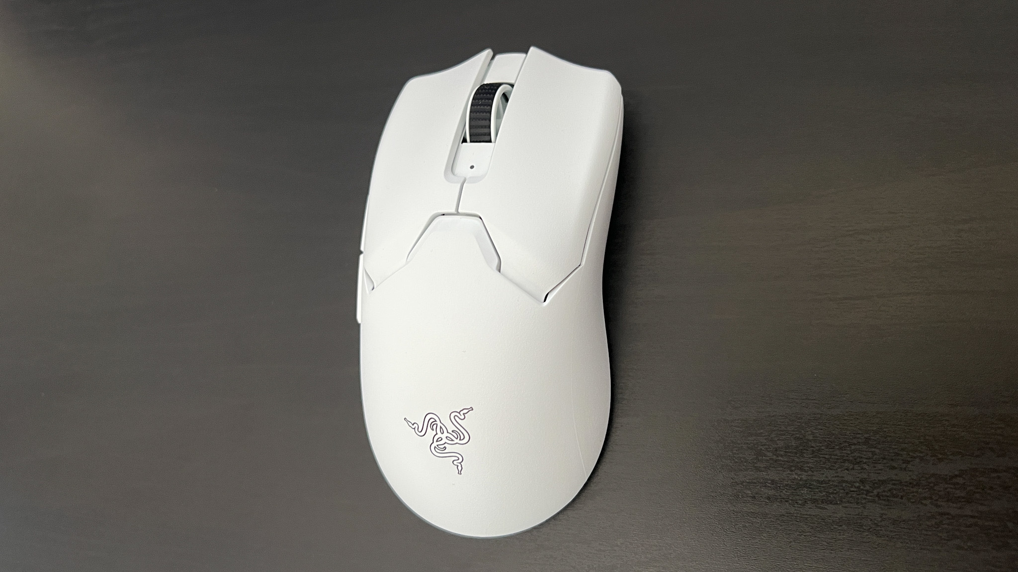 Finished my custom White Razer Naga Chroma mouse to go along