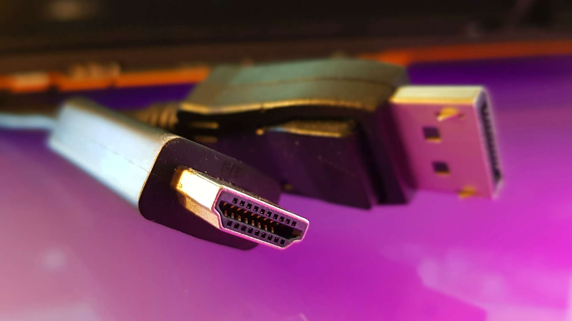 DisplayPort vs HDMI | PC Gamer