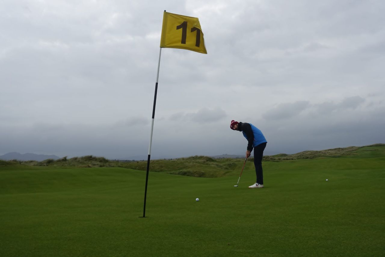 Monty putting out on hole 11 at St Patricks