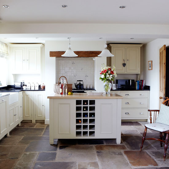 Kitchen with counter and wooden flooring