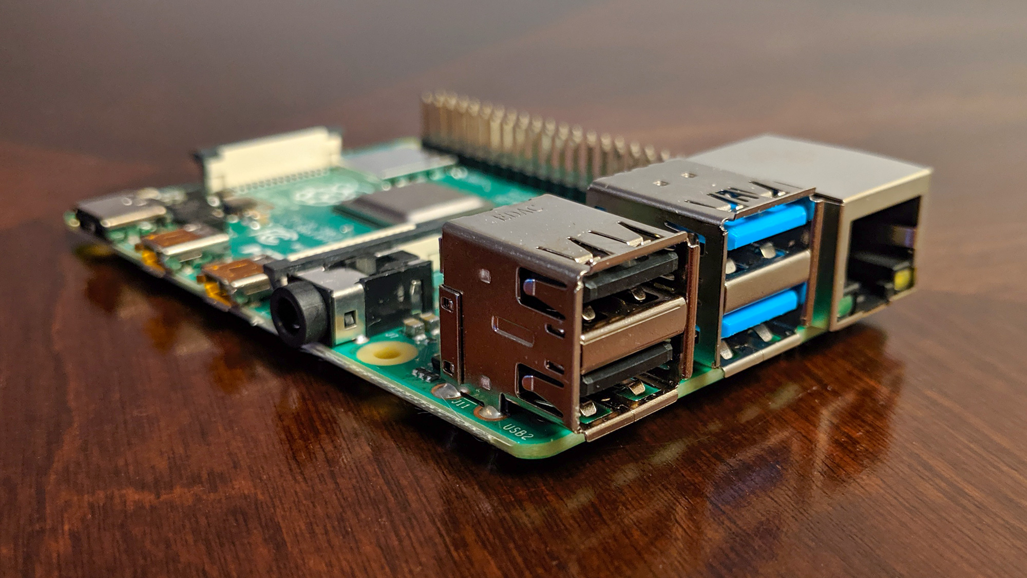 Raspberry Pi 4 Model B comparison & what's inside the box