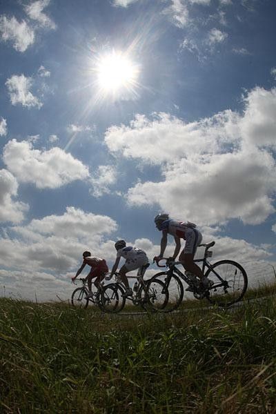 It was a hot and hazy day for the three men who broke away at kilometre 11.