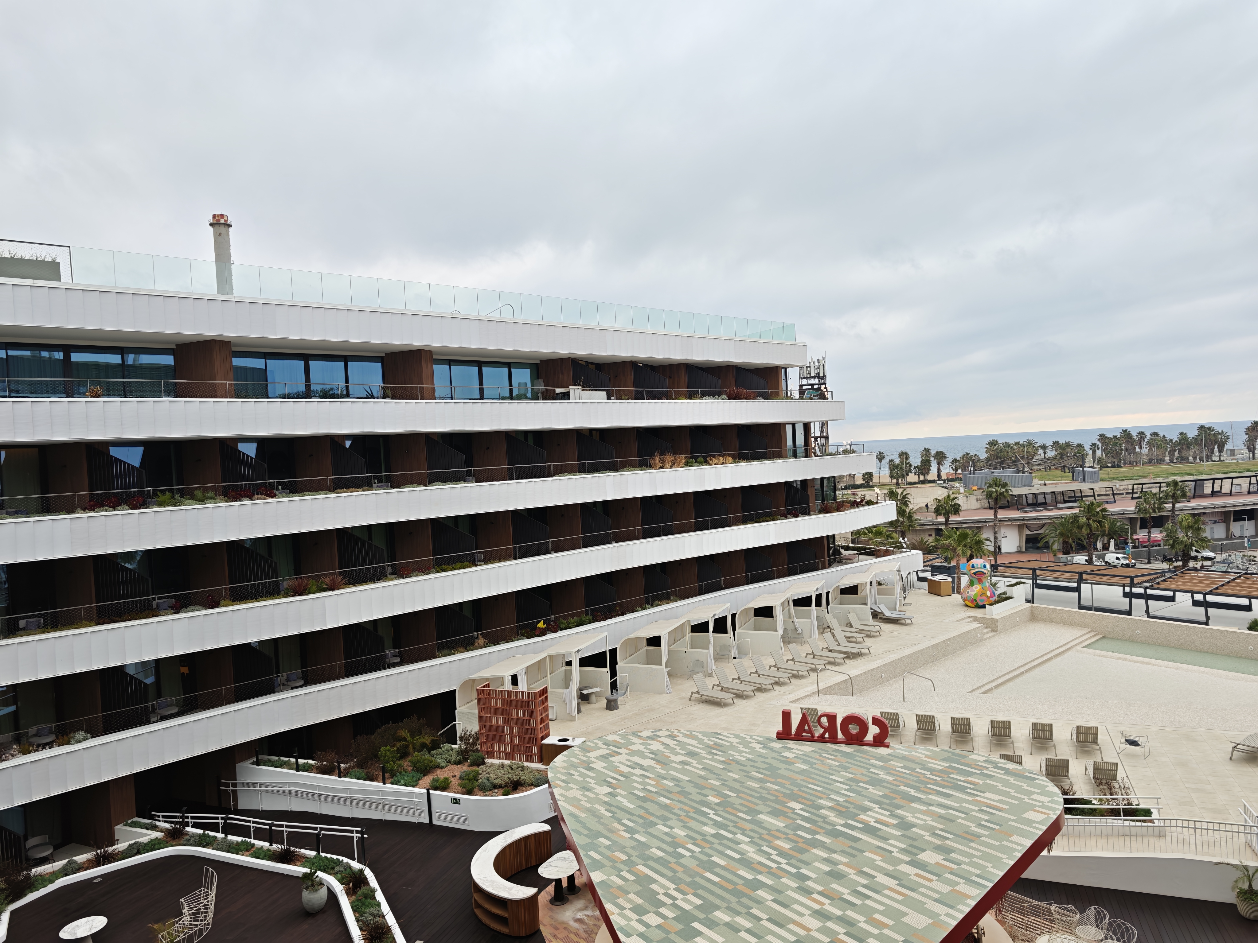 Xiaomi 17 Ultra camera photos