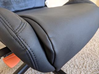 Andaseat Fnatic Leather Upclose