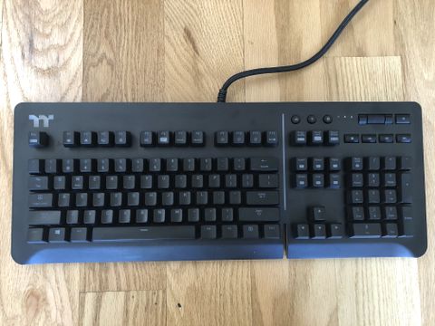 Thermaltake Level 20 Gaming Keyboard Review: RGB Overload Controlled by Amazon Alexa | Tom's