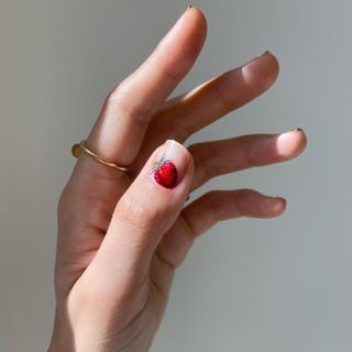 @betina_goldstein strawberry nail art