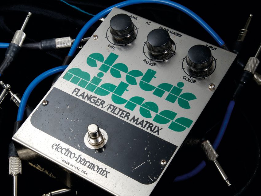 Best Bass Guitar Modulation Pedal at Pamela Ottley blog