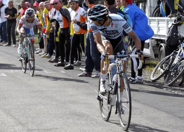 Alberto Contador (Saxo Bank) looks back to see the damage