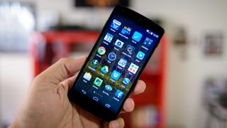 OnePlus One competitor Nexus 5