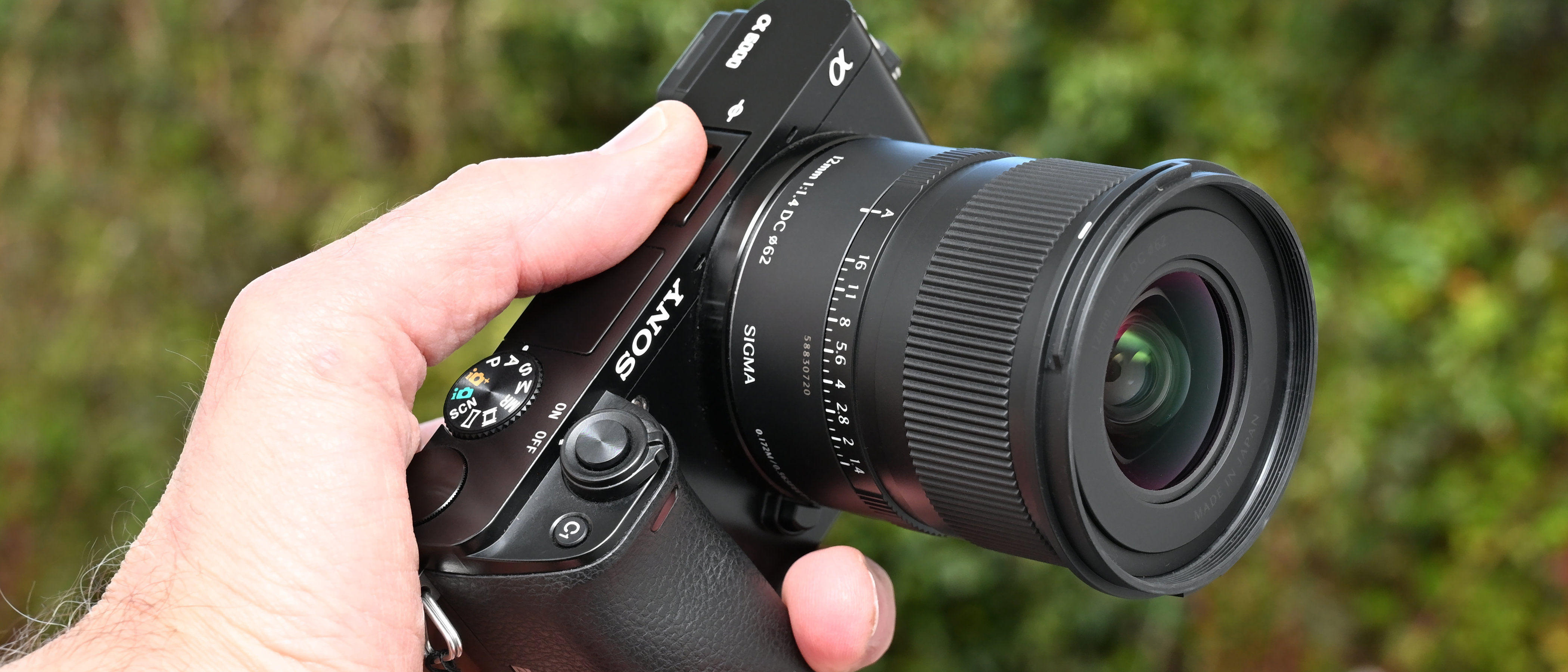 Sigma 12mm f/1.4 DC | C product shot