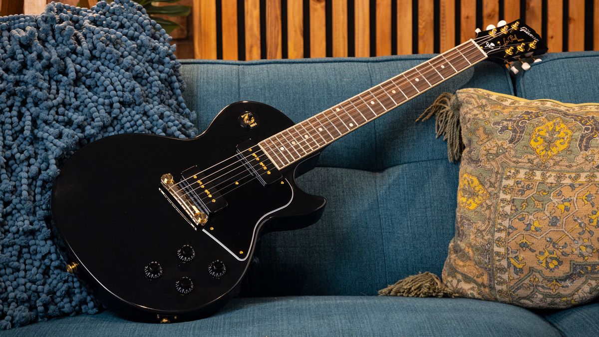 Gibson&#039;s unique new School of Rock-exclusive Les Paul Special