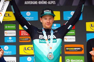 Sam Bennett on the Dauphine podium after winning stage 3