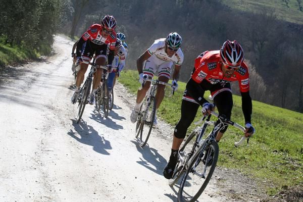 Former Montepaschi winner Fabian Cancellara (Saxo Bank) leads Italian champion Filippo Pozzato (Katusha).