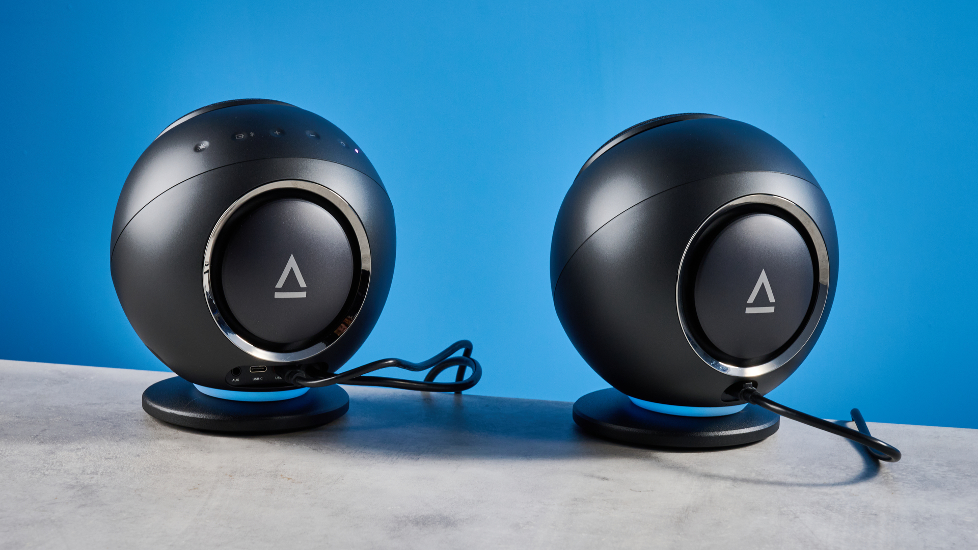 Black Creative Pebble Nova computer speakers