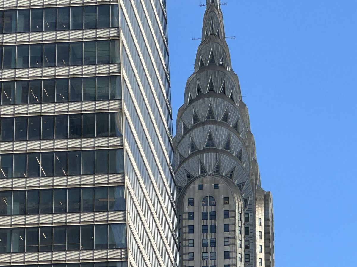 iphone 14 pro max zoom chrysler 10x