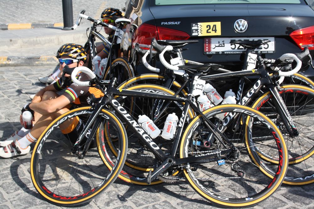 Bronzini looks for some shade at the start of the race