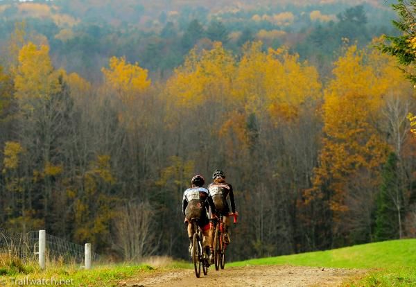 Dan Timmerman (RGM Watches) and Justin Lindine (Bikereg.com) head out onto their last lap.