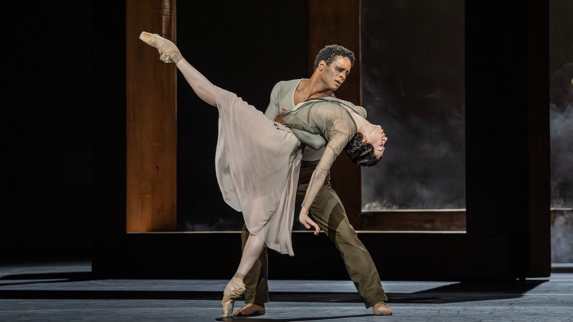 Akane Takada as Rezia and Marcelino Samb&eacute; as Septimus in Woolf Works