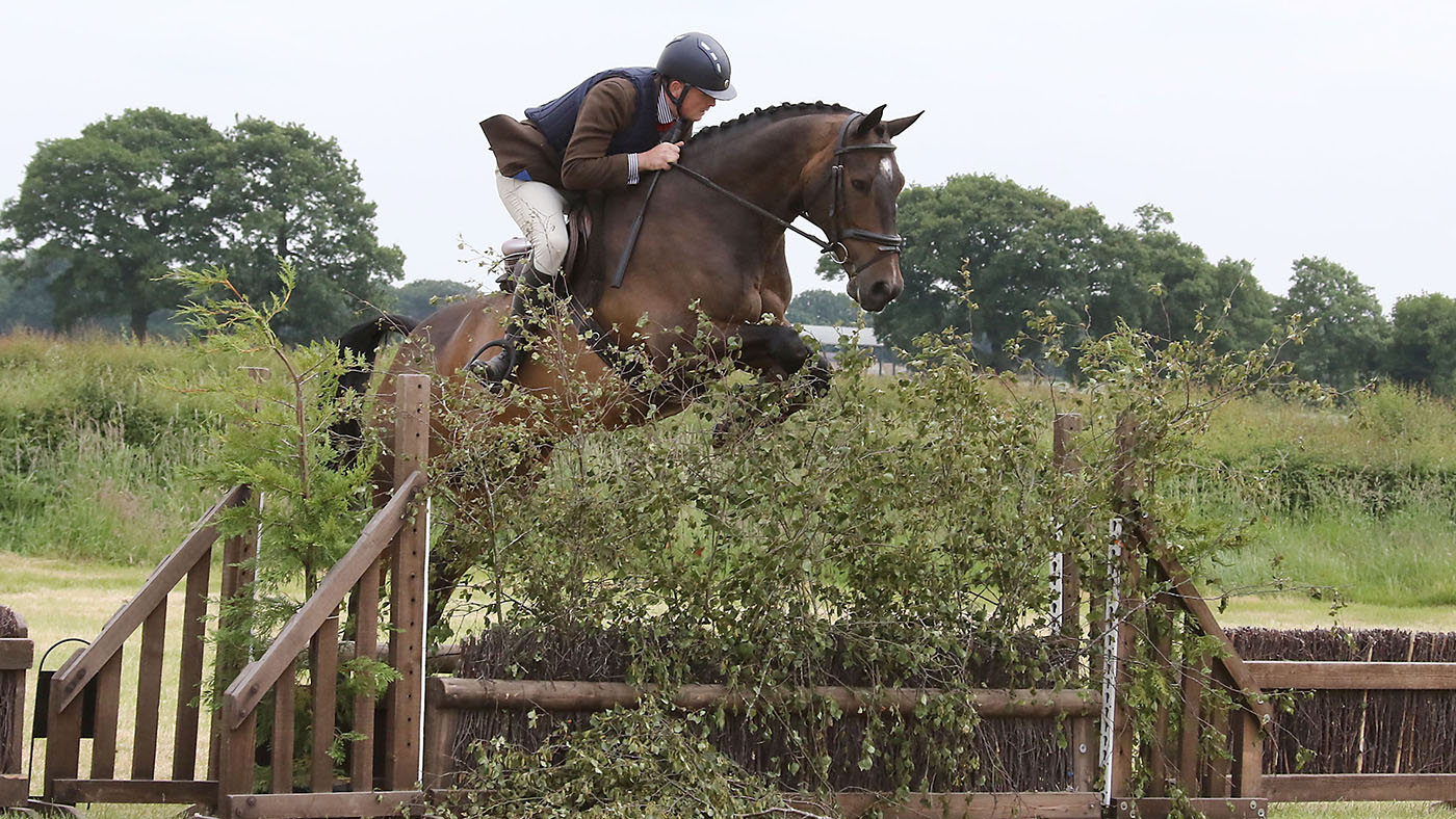 Redshaw-Out-Of-The-Balou_payment-to-equinational.jpg