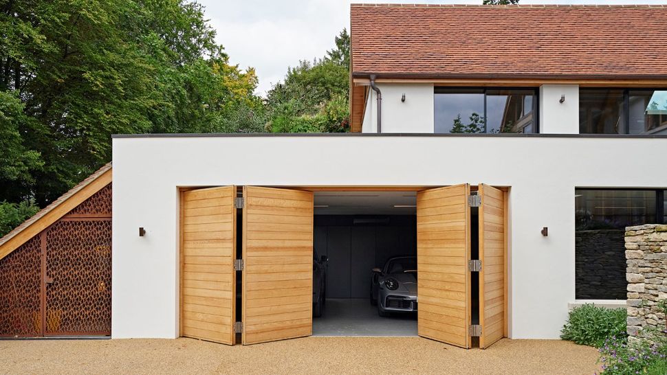 How much value does a garage add to your home homebuilding
