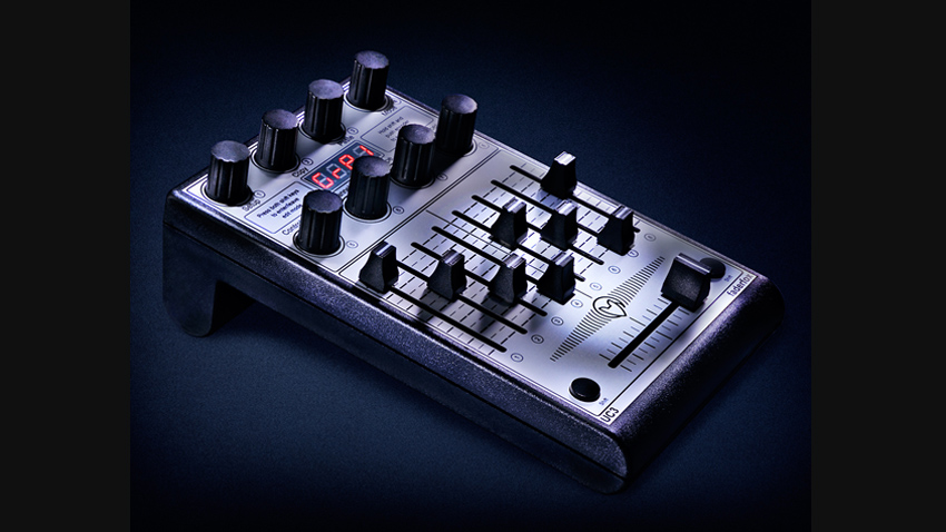 Faderfox UC3: everything you need in a compact package.