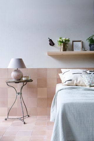 farmhouse bedroom ideas with tiled wall and floor