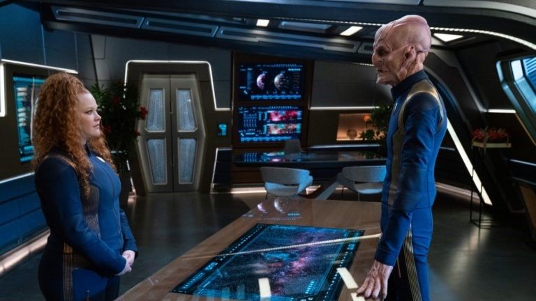 Ensign Tilly (Mary Wiseman) and Captain Saru (Doug Jones) in Star Trek: Discovery.