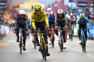 Stage 4 - Tirreno-Adriatico: Olav Kooij wins stage 4 as breakaway caught in final metres 