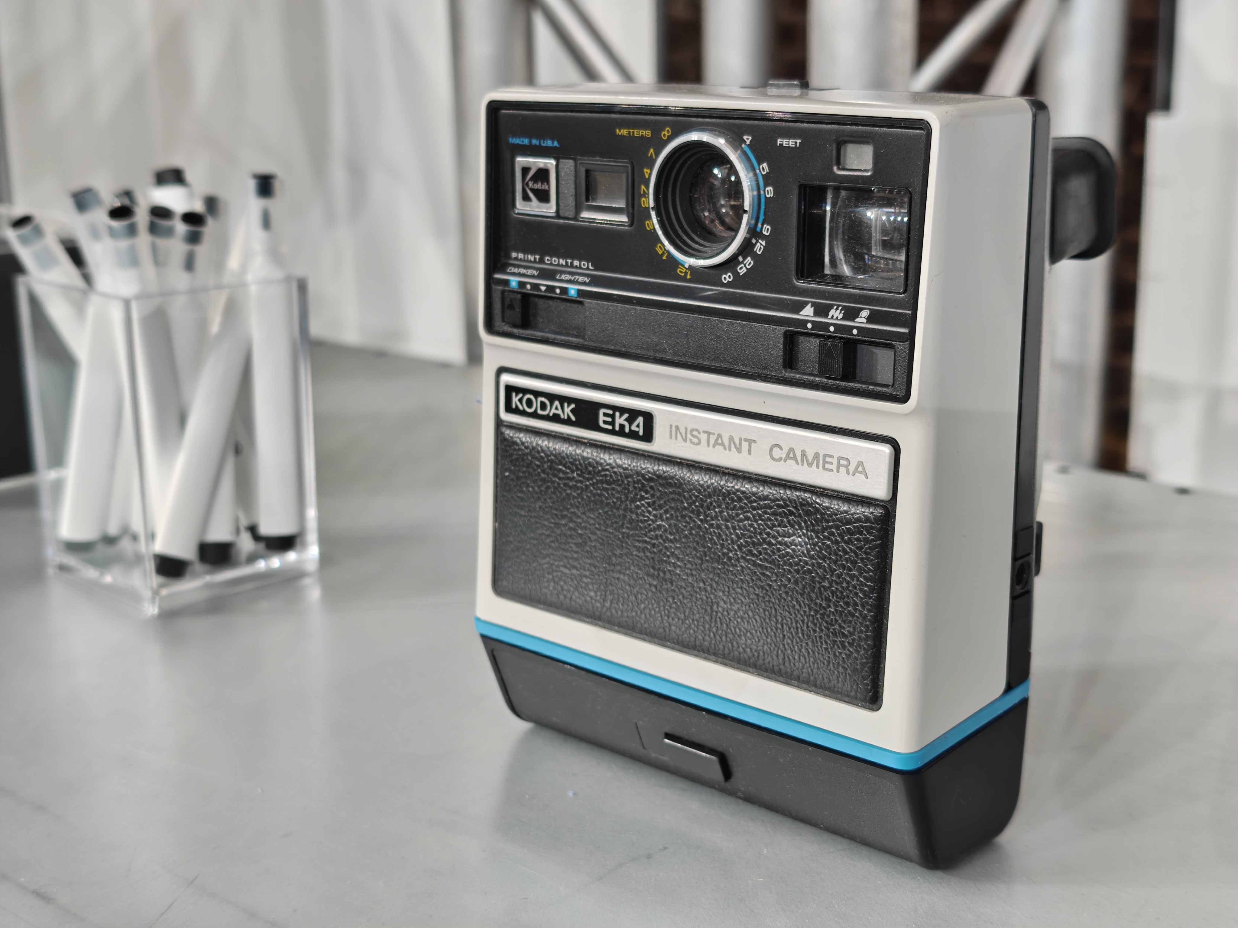 Tech design and old retro tech